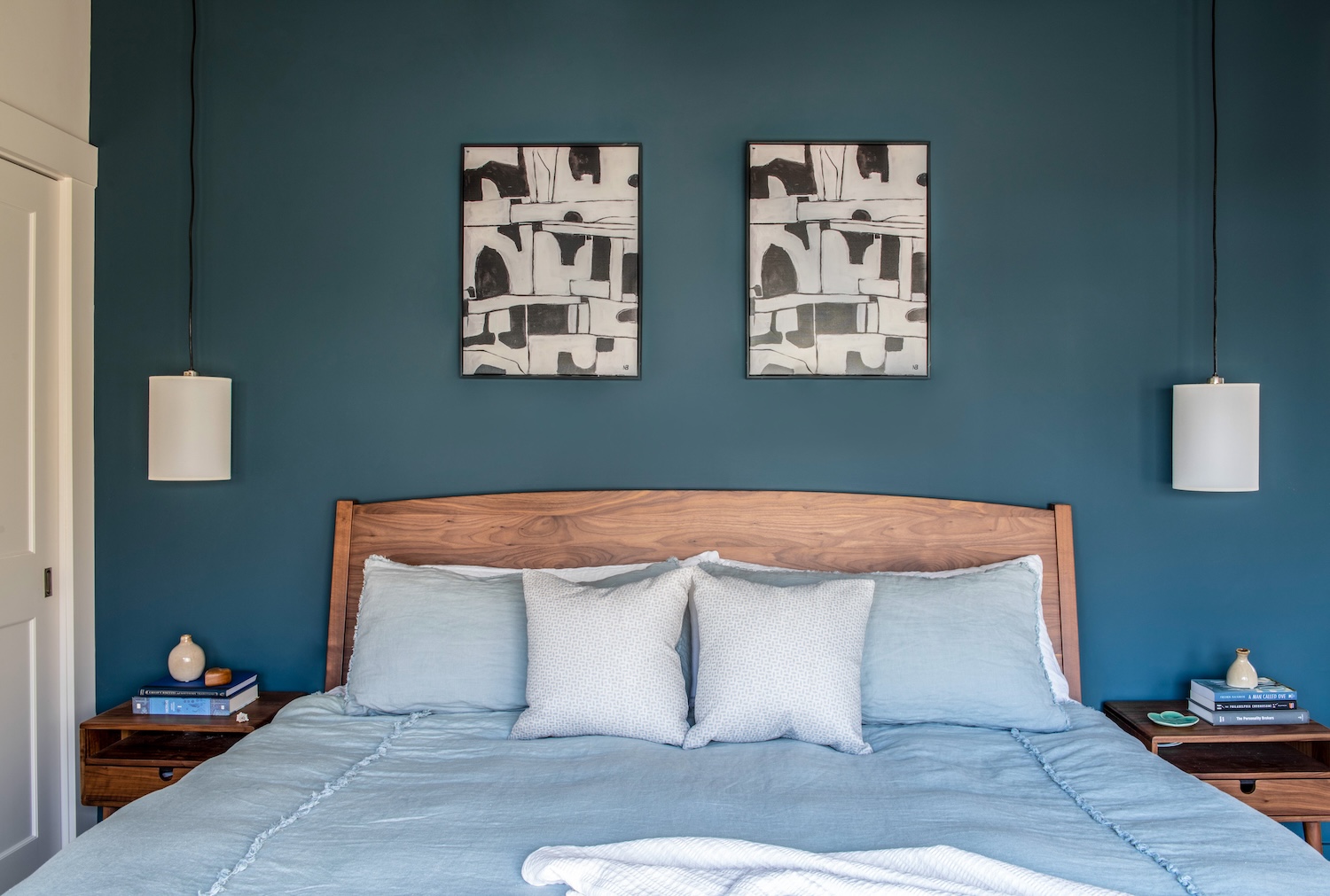 Blue Accent Wall Primary Bedroom Design