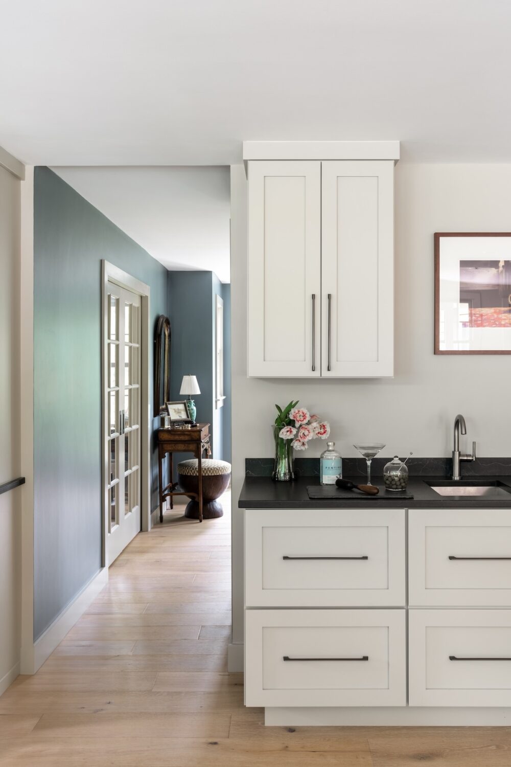 Kitchen Design Beige Cabinets